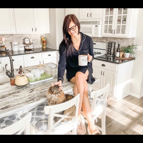 Women's Beautifully Soft Notch Collar Nightgown - Picture 3 of 4